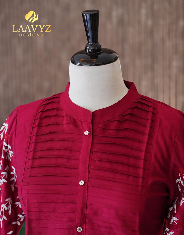 Slub Silk Kurti with Embroidery Work – A Perfect Blend of Tradition & Style ✨