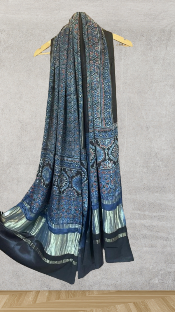 Modal silk Dupatta - PAR560