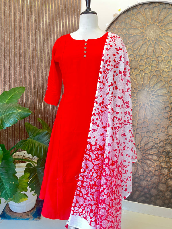 Ready to wear Kurtz Christmas special🎅❤️🤍 LA202