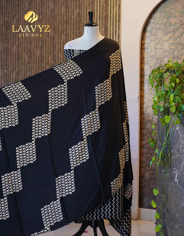 π« Unstitched Silk Salwar Set β A Touch of Tradition, Tailored by You β¨
