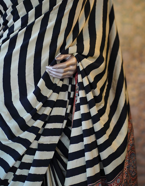 β¨ Modal Silk Saree β Party-Perfect Grace in Every Drape π