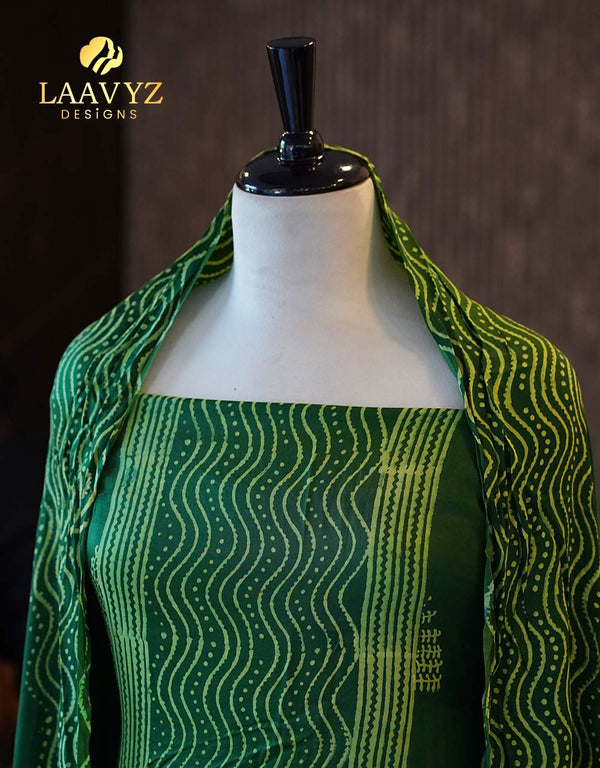 π Unstitched Silk Salwar Set β Elegant Luxury, Designed by You β¨