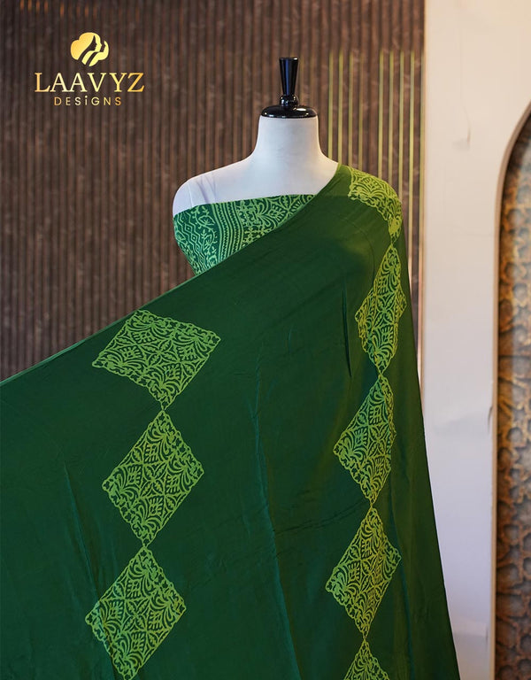 π Unstitched Silk Salwar Set β Elegant Luxury, Designed by You β¨