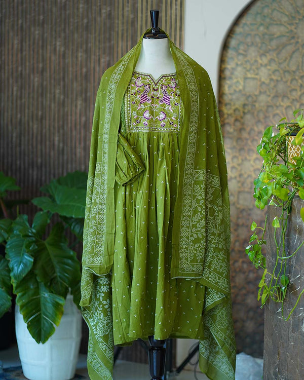 Ready-To-Wear Pure Cotton Kurtha Set - Stay Cool & Stay Classy 🎨