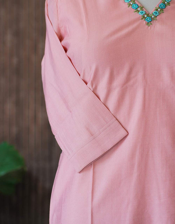 Slub Cotton Kurti with Embroidery Work – Elegance in Every Thread ✨