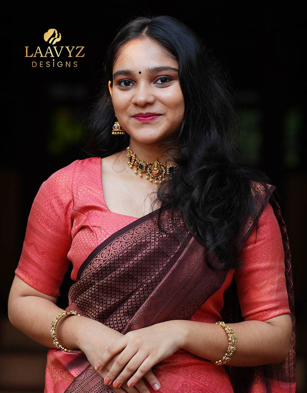 Customized Designer Dhavani – A Timeless Symbol of Grace ✨