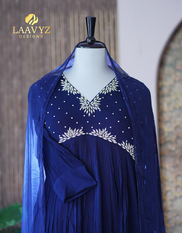 Soft Georgette Kurti Set with Handwork – Timeless Elegance ✨