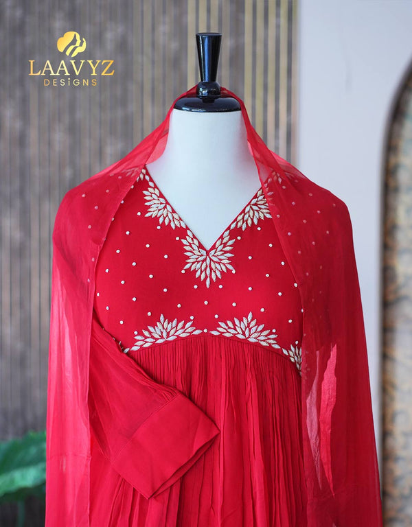 Soft Georgette Kurti Set with Handwork – Timeless Elegance ✨