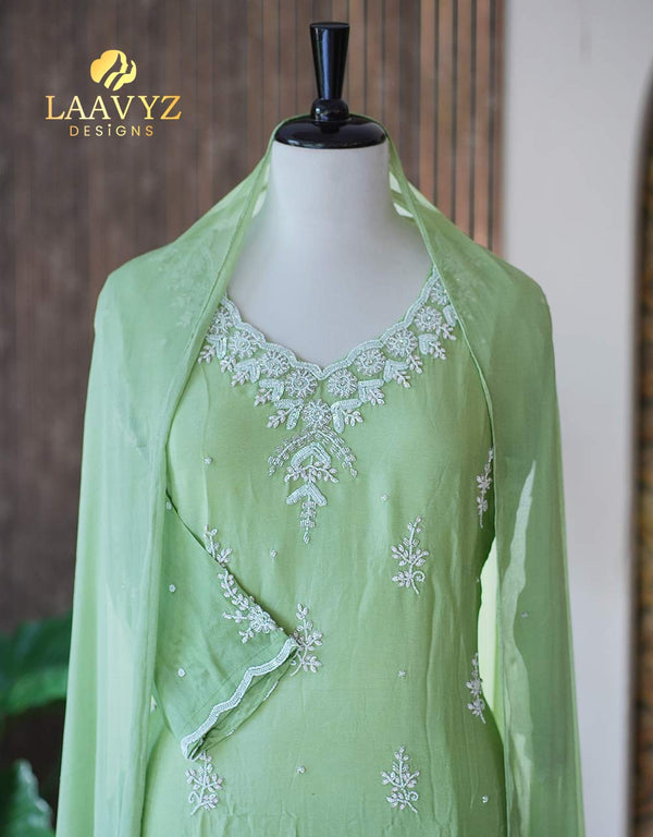 Handwork Silk Ready-to-Wear Kurti Set – Effortless Luxury ✨