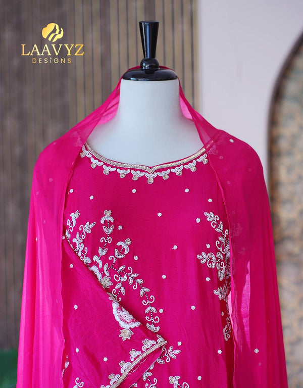 π Handwork Silk Ready-to-Wear Kurti Set β A Touch of Elegance β¨