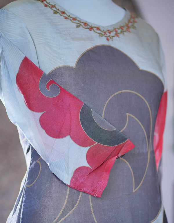 Muslin Silk Ready-to-Wear Kurti Set – Effortless Elegance ✨