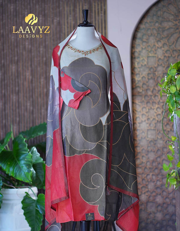 Muslin Silk Ready-to-Wear Kurti Set – Effortless Elegance ✨