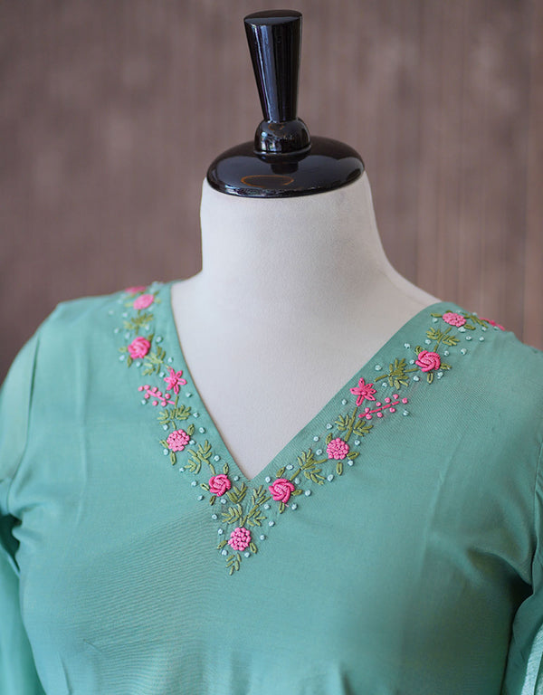 Slub Silk Kurti with Embroidery Work – Effortless Elegance ✨