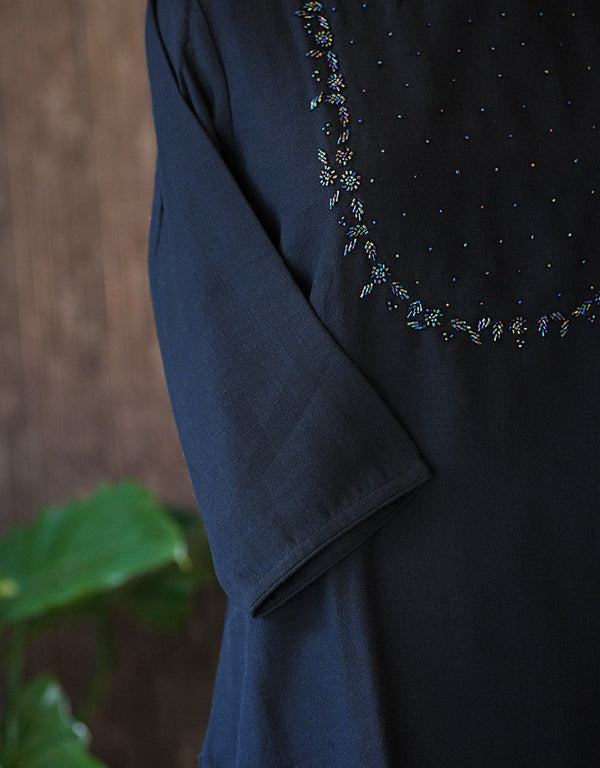 ๐พ Pure Linen Kurti with Hand Work โ Grace in Every Thread โจ