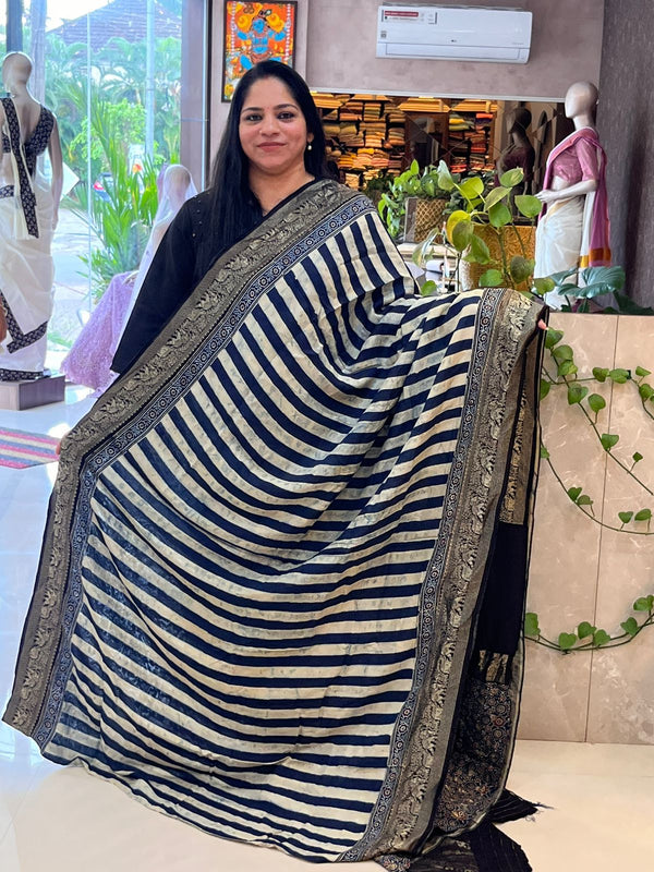 Dola silk saree - 7666