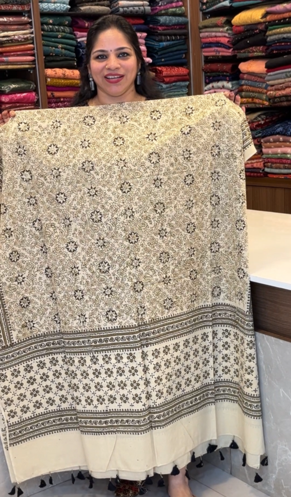 Ajrakh Printed Pure Cotton KAFTAN | Cream