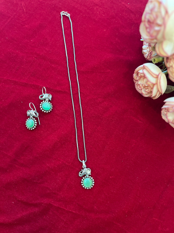Jewellery set