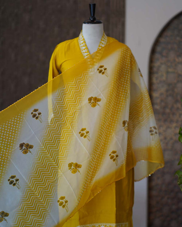 Ready-To-Wear Muslin Kurtha Set - Elegance In Every Thread 👗