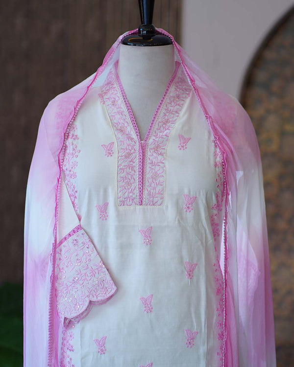 Ready-To-Wear Chanderi Silk Kurtha Set - Tradition Meets Trend 🌸